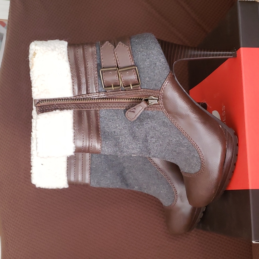 Elle high heel boots